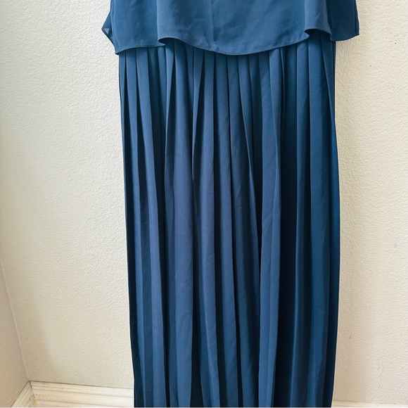 CLUB MONACO Pleated marine blue jumpsuit wide leg NWT womens 8 - Picture 4 of 8